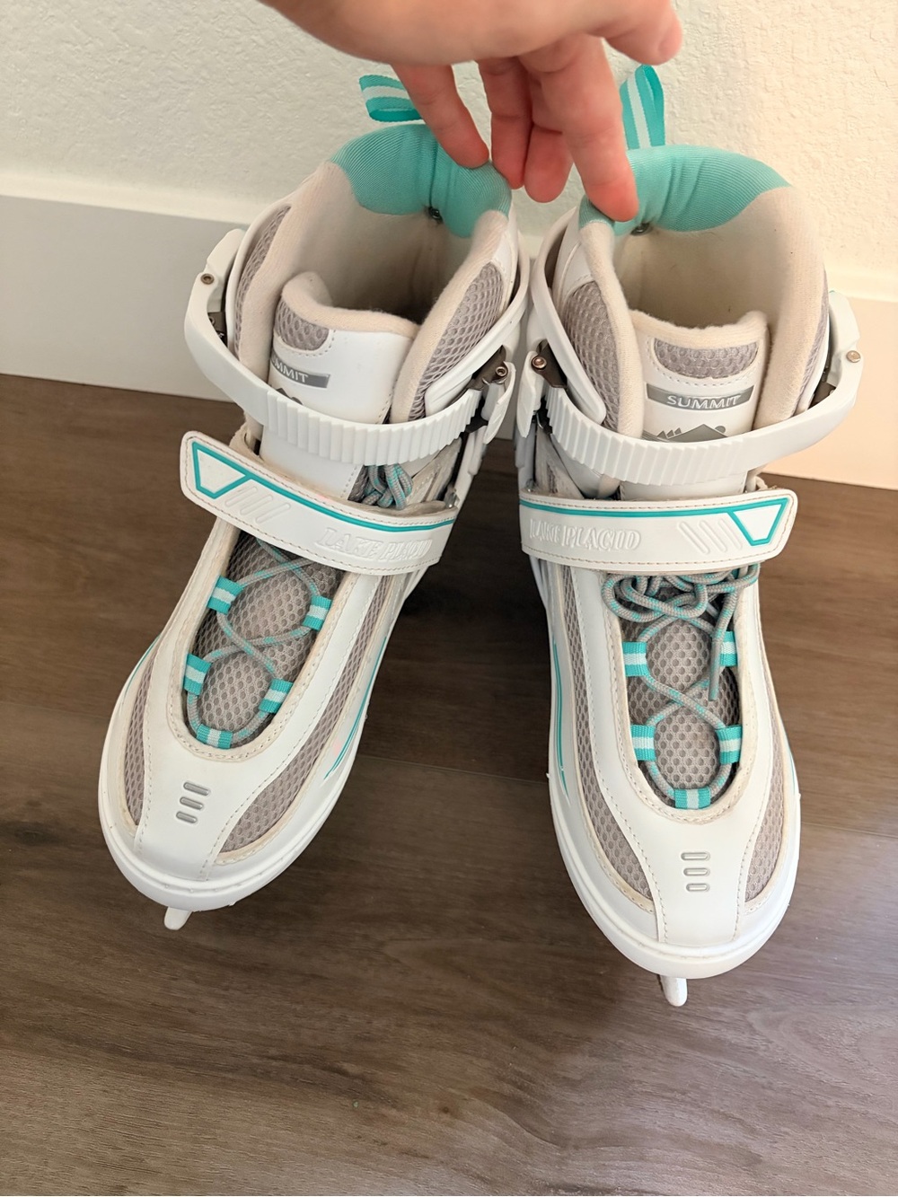 Kids White and Teal Adjustable Inline Skates